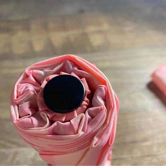 NWT Victoria’s Secret Classic Pink Striped Umbrella - Picture 5 of 9